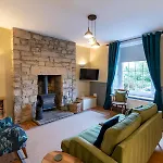 Charming Edwardian Stone Countryside Views - Pass The Keys *