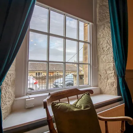 Charming Edwardian Stone Countryside Views - Pass The Keys Holiday home *